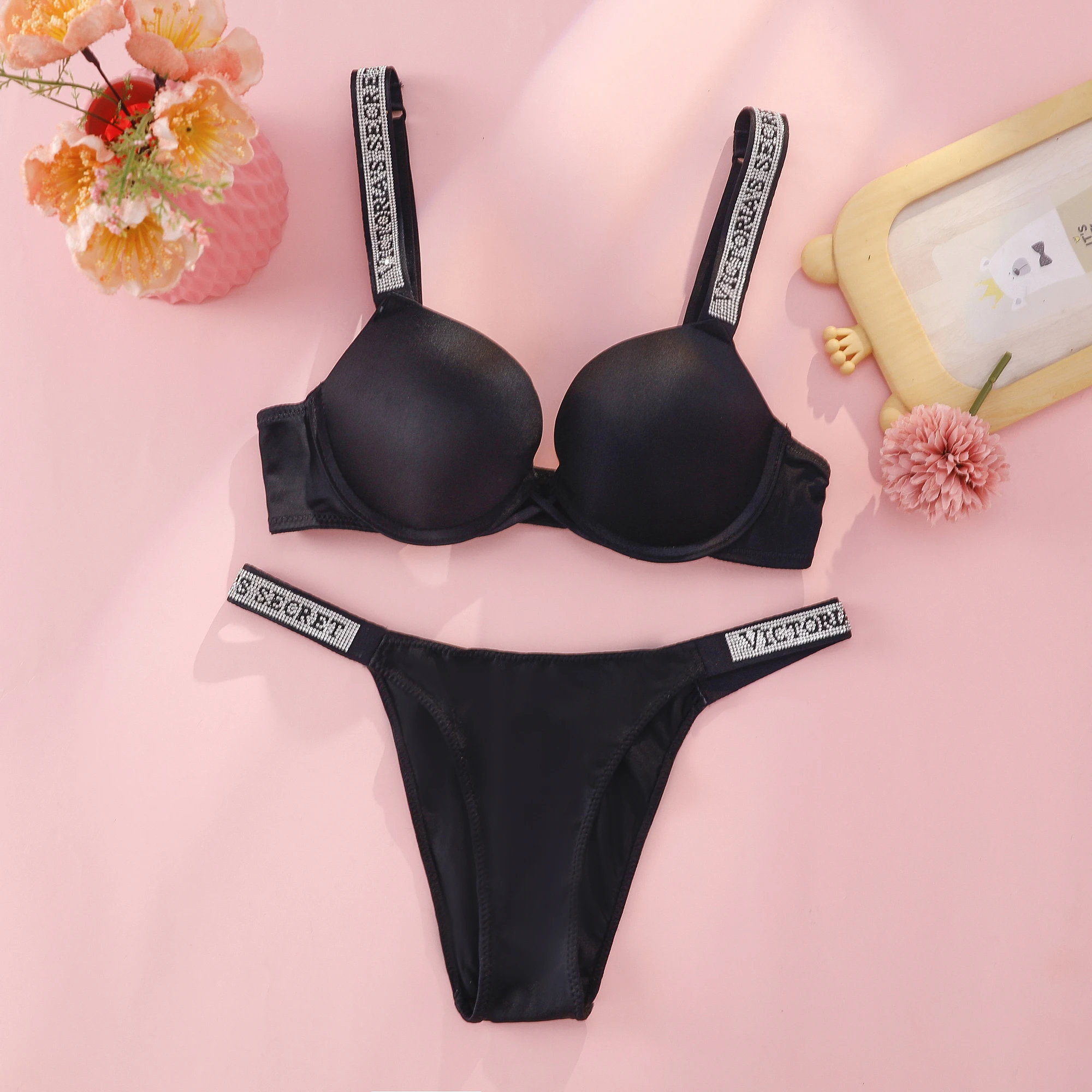 Ensemble soutien-gorge push-up - Beauty Makeup Louis Vuitton avis et prix