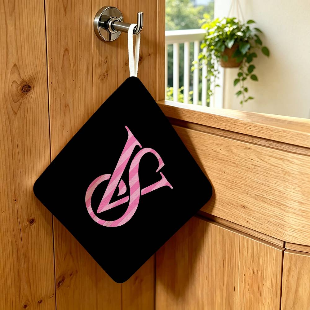 Serviette de table suspendue e - Beauty Makeup Louis Vuitton avis et prix