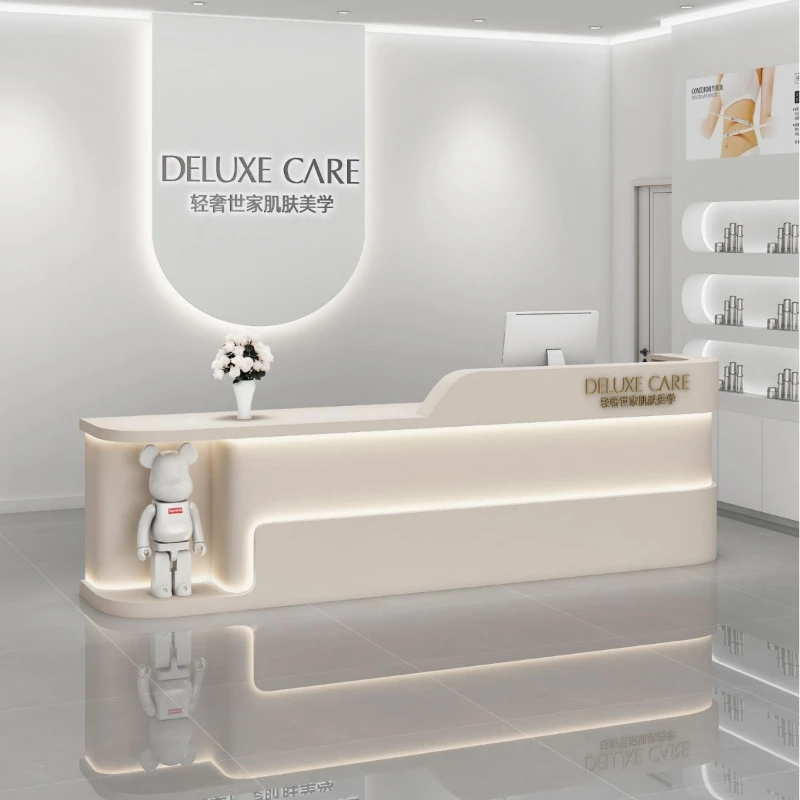 # Comptoir de réception modern - Beauty Makeup Institute avis et prix