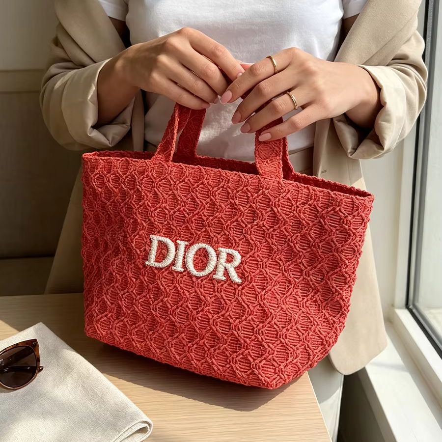 Sac Dior en tissu de haute qua - Beauty Makeup Dior avis et prix